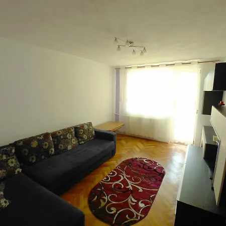 Cazare Apartament Constanta 公寓 *
